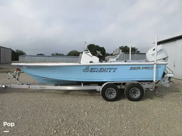 Sea Pro 208 Bay