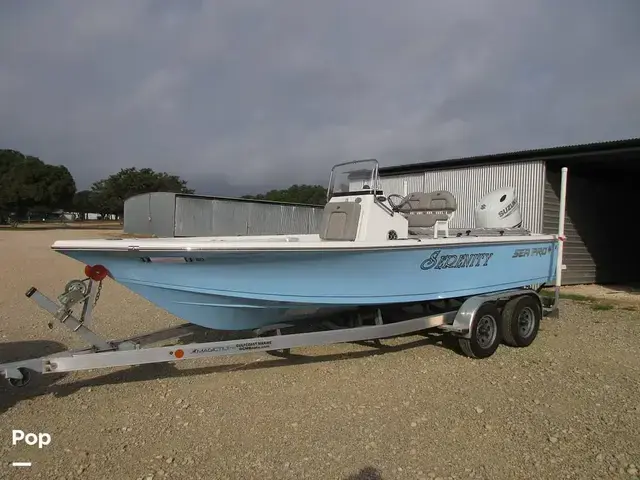 Sea Pro 208 Bay