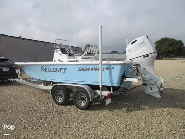 Sea Pro 208 Bay