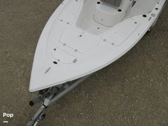 Sea Pro 208 Bay