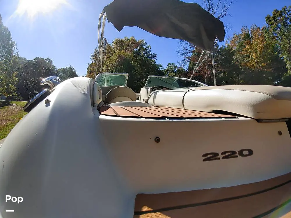 2003 Sea Ray 220