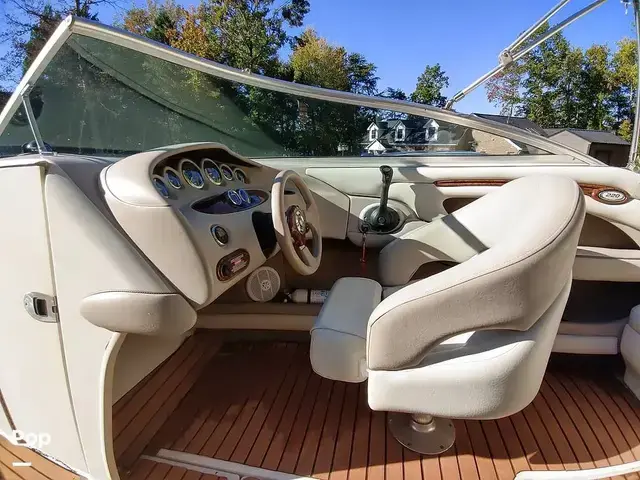 Sea Ray 220