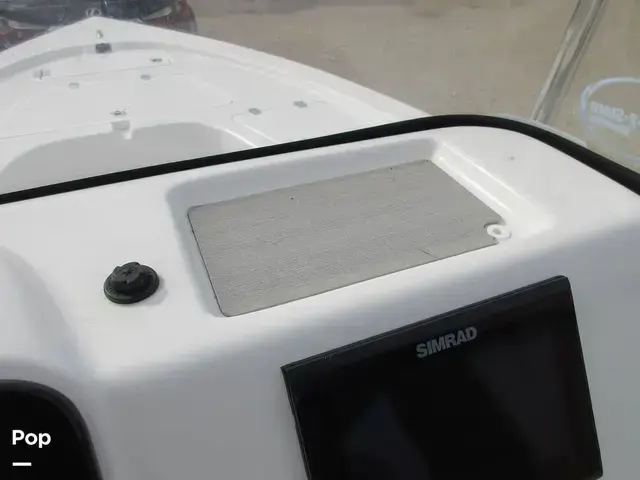 Sea Pro 208 Bay