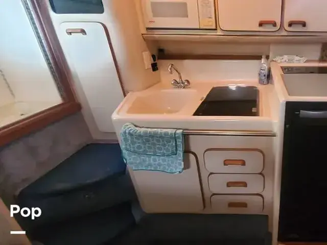 Sea Ray 330 Sundancer