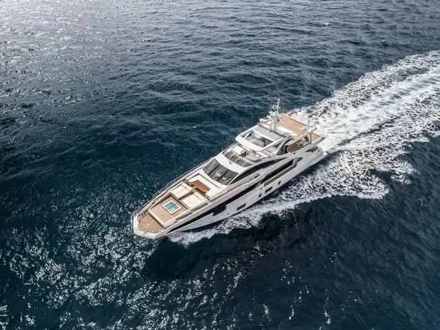 Azimut Grande 35 M-Y HEED