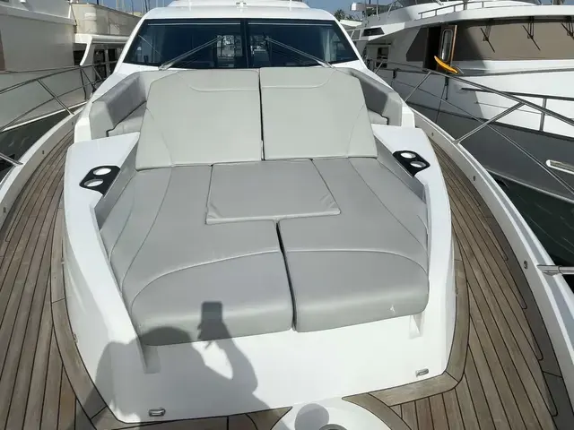 Sunseeker Manhattan 68