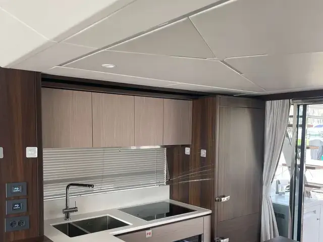 Sunseeker Manhattan 68