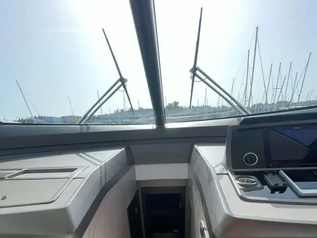 Sunseeker Manhattan 68