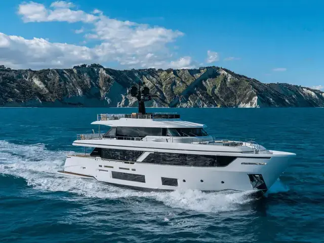 Custom Line Line Navetta 30 #08