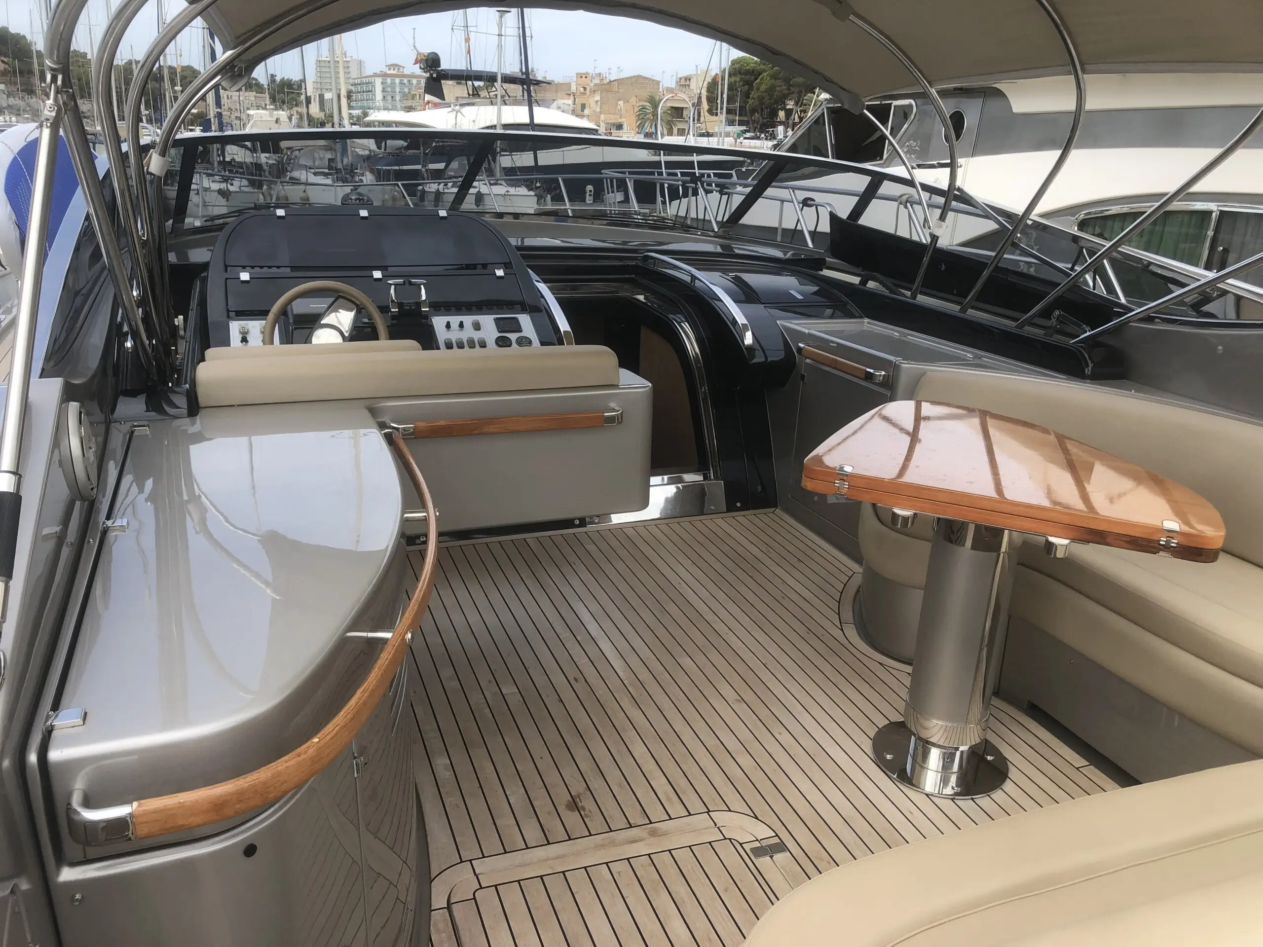 2009 Riva 52 rivale