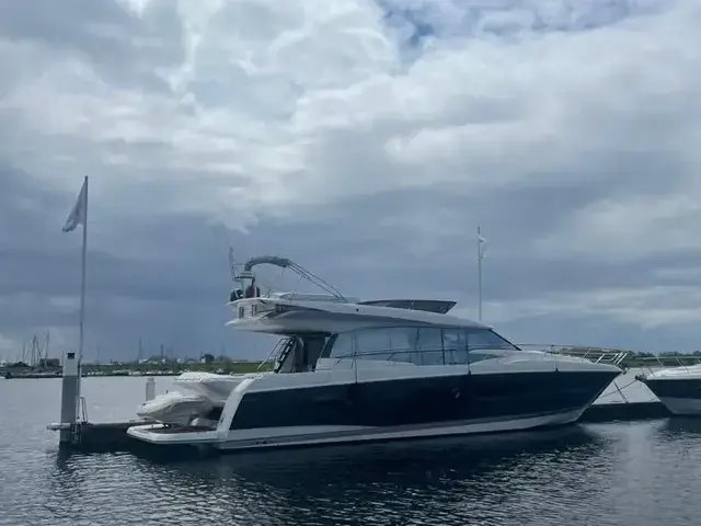 Prestige 590