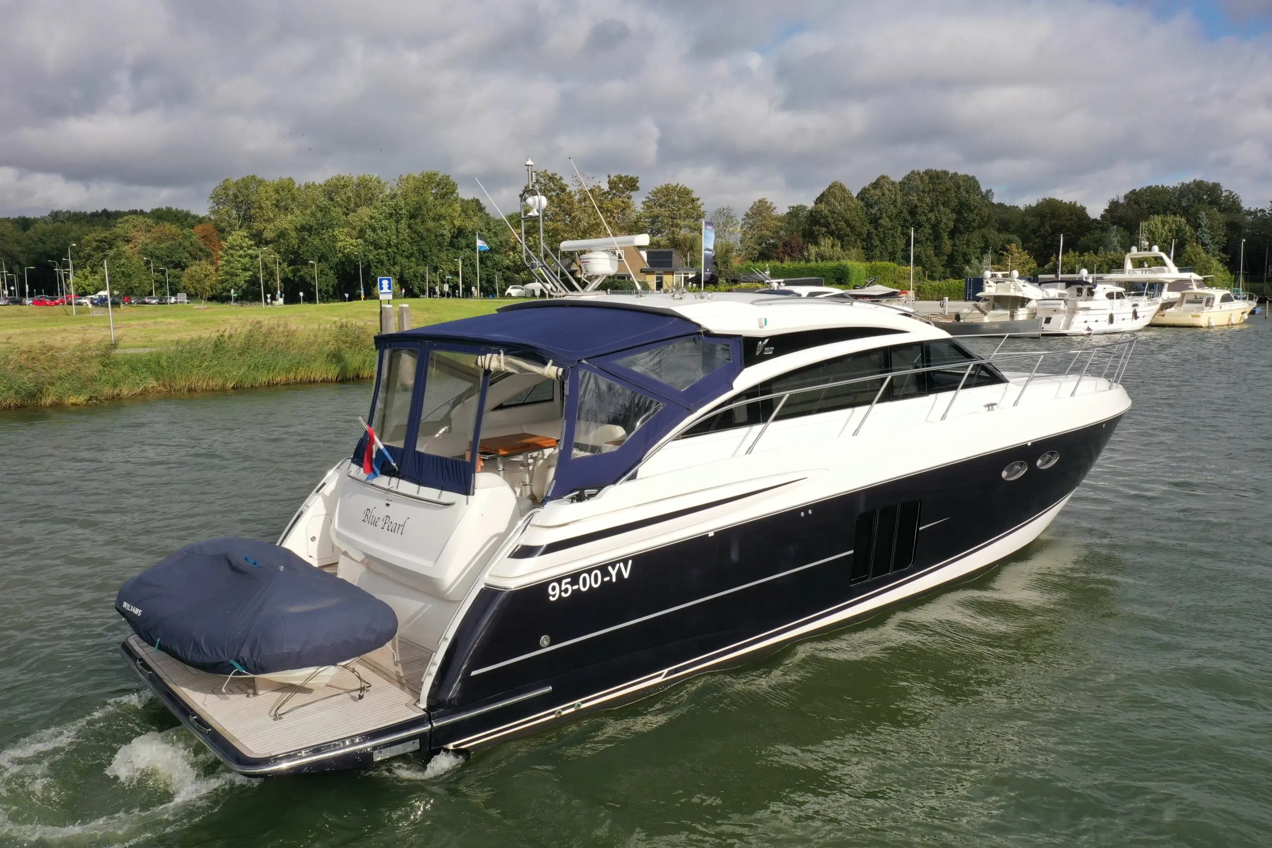 2012 Princess v52