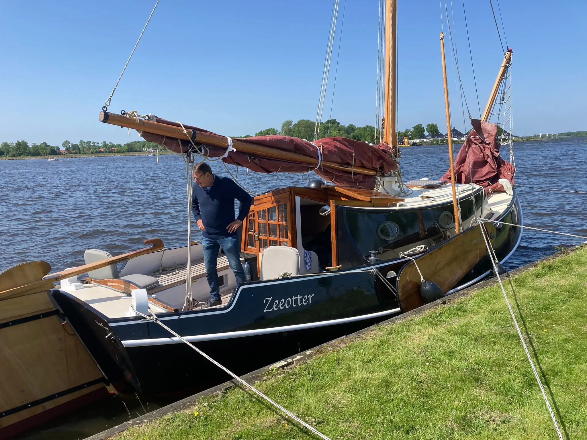 1977 Volvo Penta zeeschouw 9.00