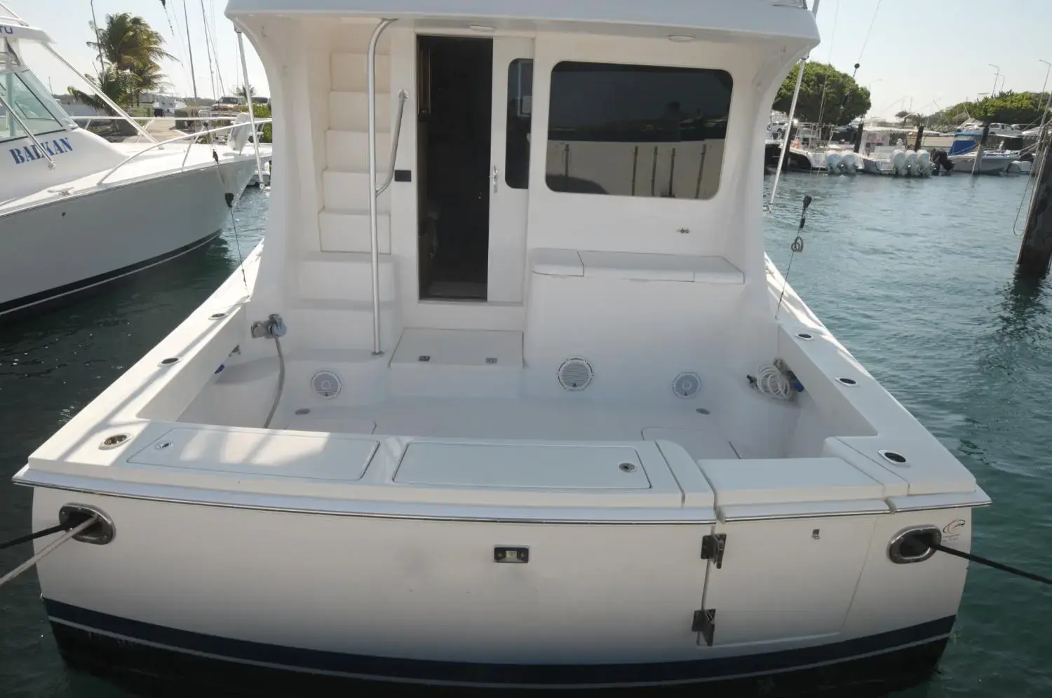 2006 Luhrs 41 convertible