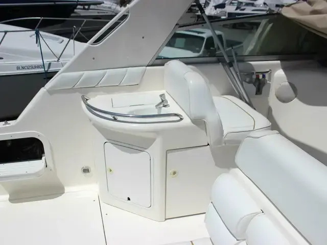 Sea Ray 330DA