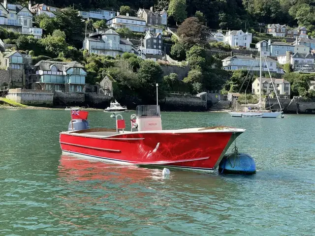 Classic 21' Sport Fishing Boat