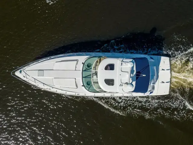 Formula 48 Yacht