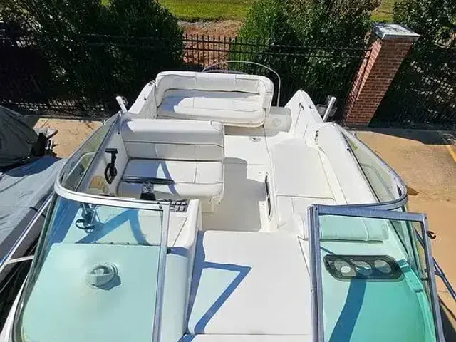 Sea Ray 250 Sundancer