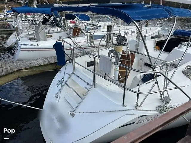 1988 Hunter hunter 37 legend