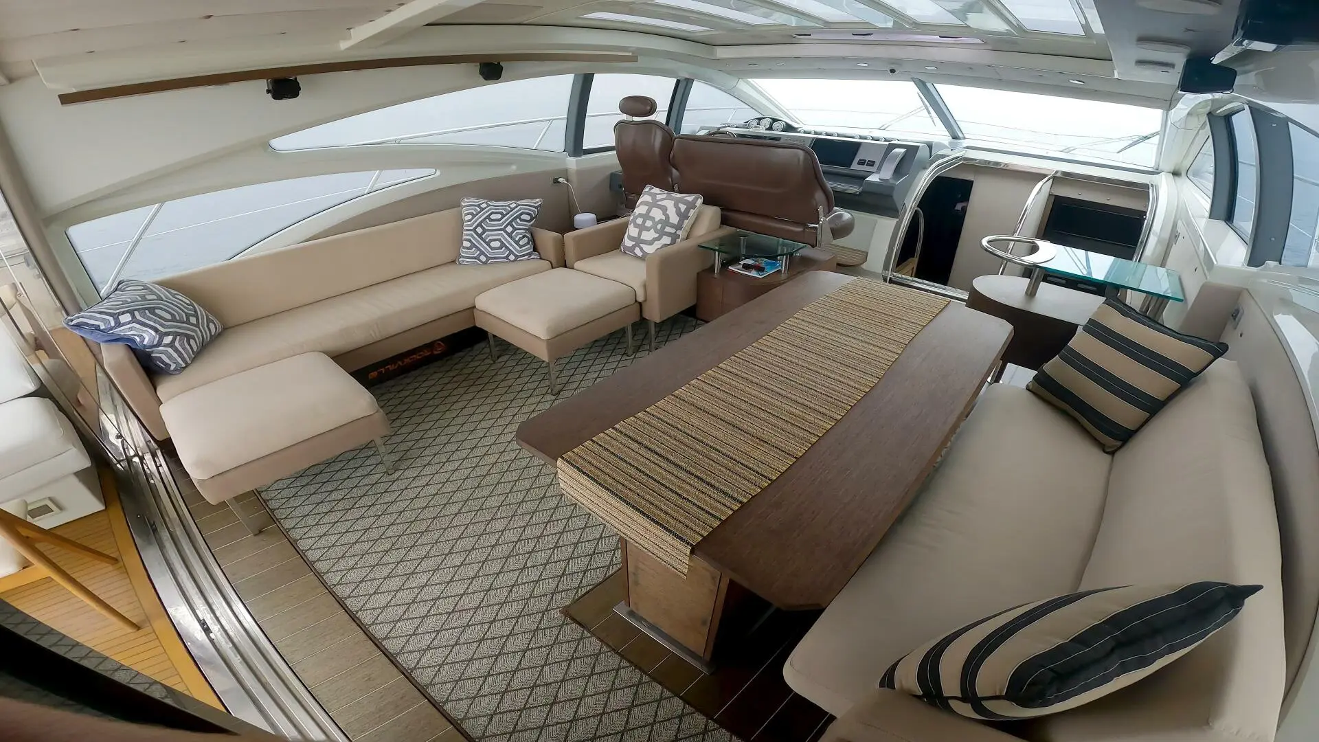 2011 Azimut 68 s