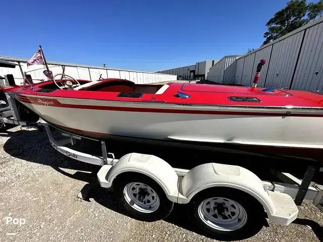 Higgins Deluxe Runabout 19'