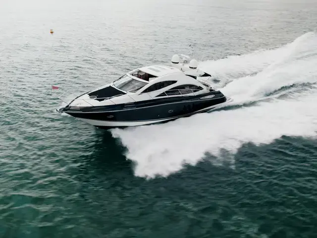 Sunseeker Predator 52