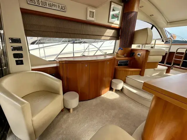 Sunseeker Predator 52