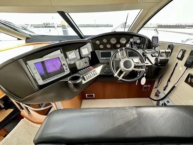 Sunseeker Predator 52