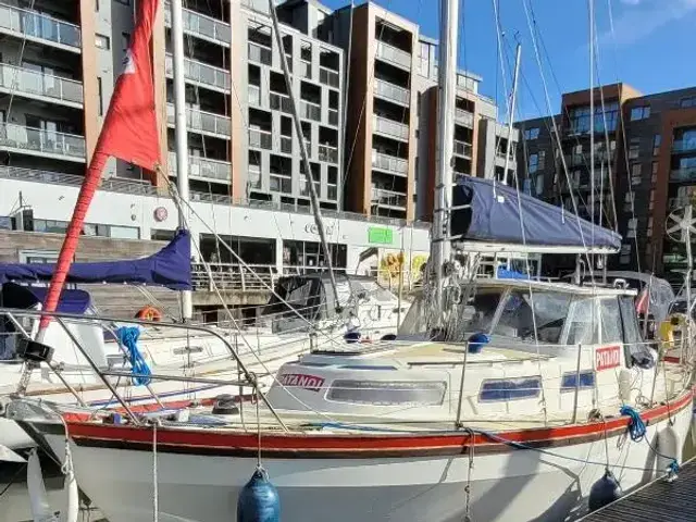 Meridian 31 Motorsailer