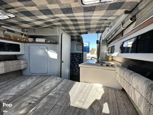 Sea Ray 250 Sundancer