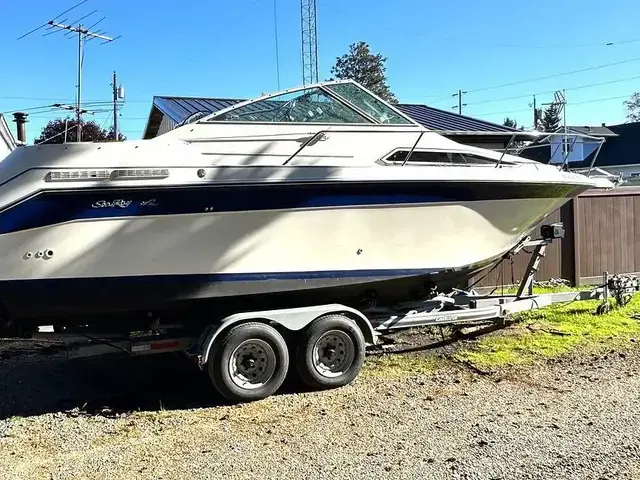 Sea Ray 250 Sundancer