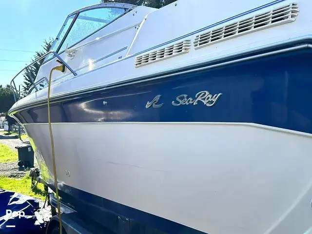 Sea Ray 250 Sundancer