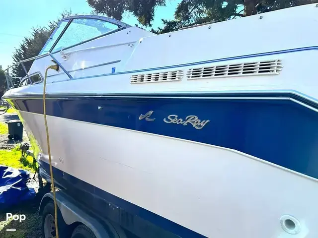 Sea Ray 250 Sundancer