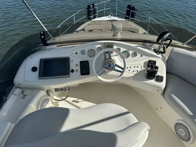 Azimut 42 Flybridge