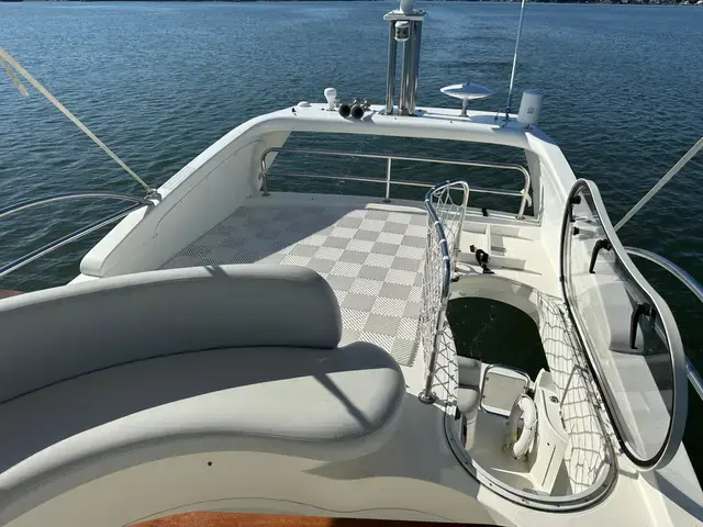 Azimut 42 Flybridge