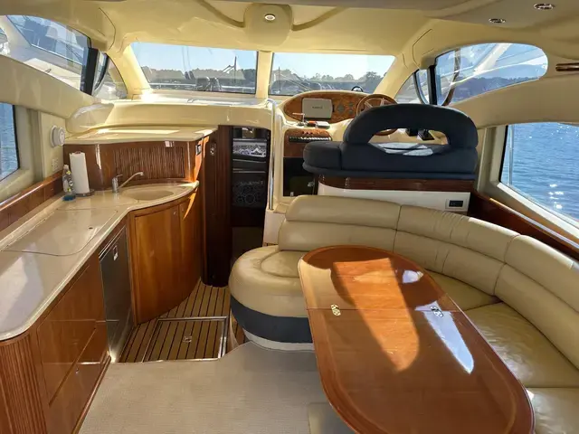 Azimut 42 Flybridge