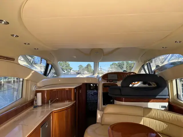 Azimut 42 Flybridge