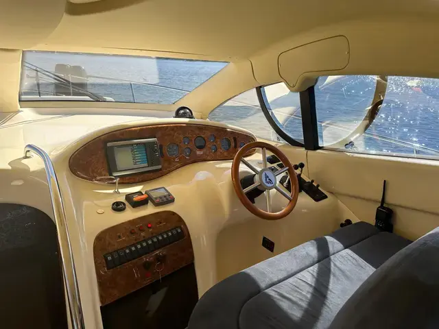 Azimut 42 Flybridge