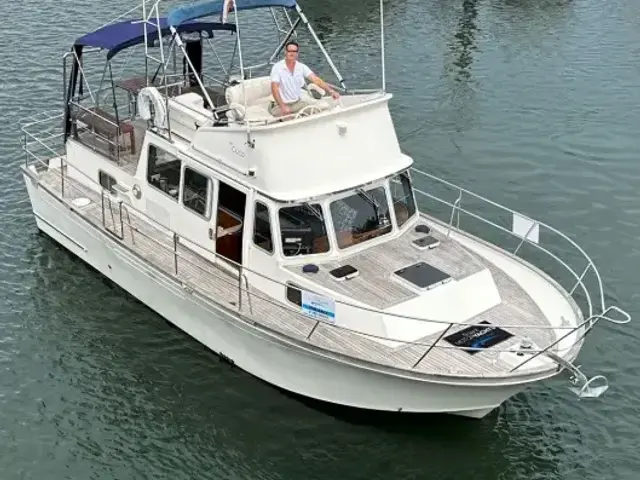 Corvette 320 Aft Cabin