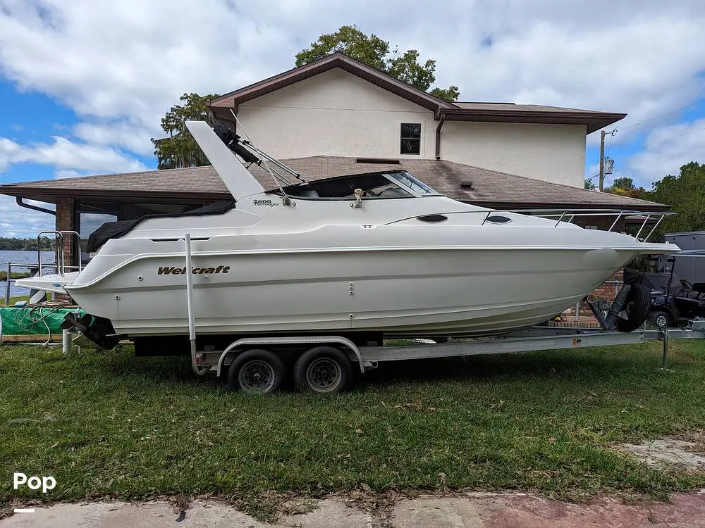 2000 Wellcraft 2600 martinique