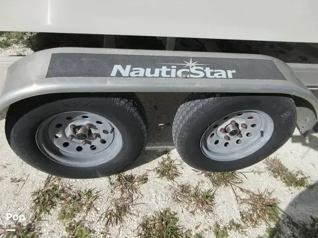 NauticStar Boats 2200 Sport