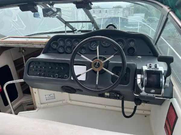 1992 Sea Ray 270 sundancer