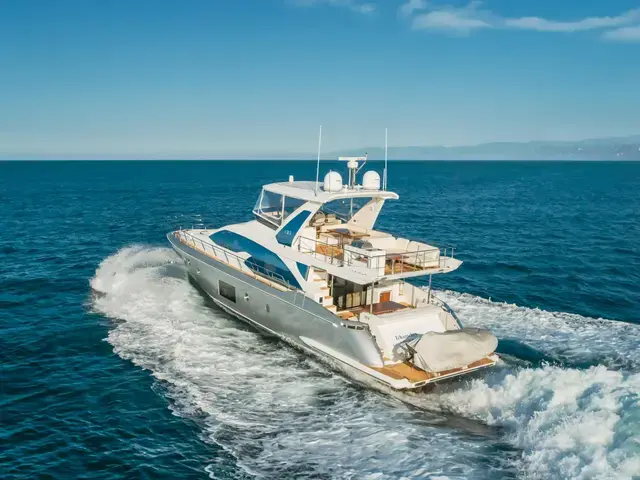 Azimut 66