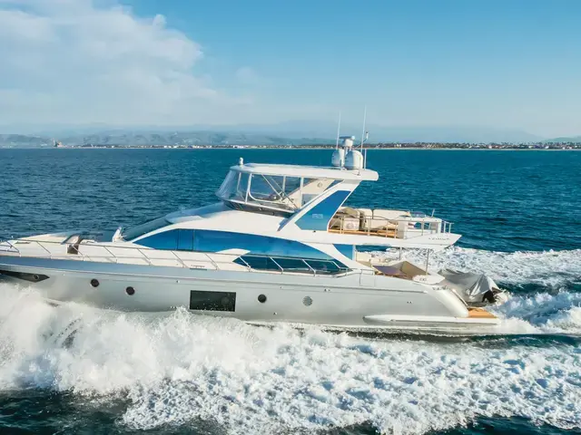 Azimut 66