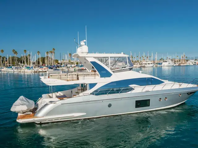 Azimut 66