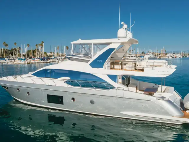 Azimut 66