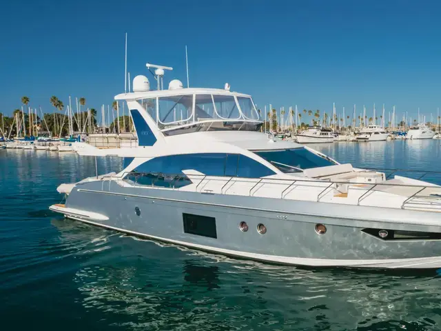 Azimut 66