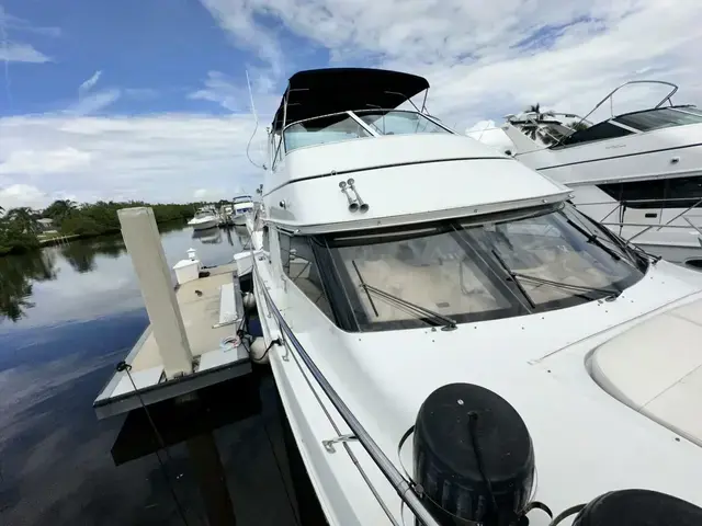 Carver 450 Voyager Pilothouse