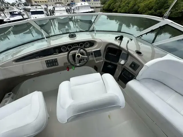 Carver 450 Voyager Pilothouse