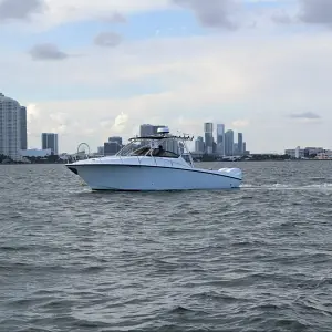 2007 Fountain Powerboats 33 Sportfish Cruiser